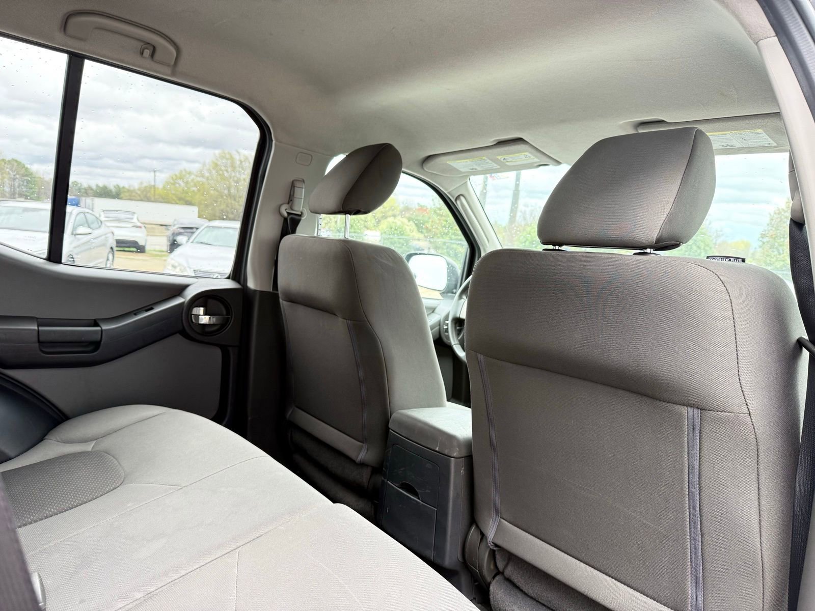 Used 2011 Nissan Xterra X image 20