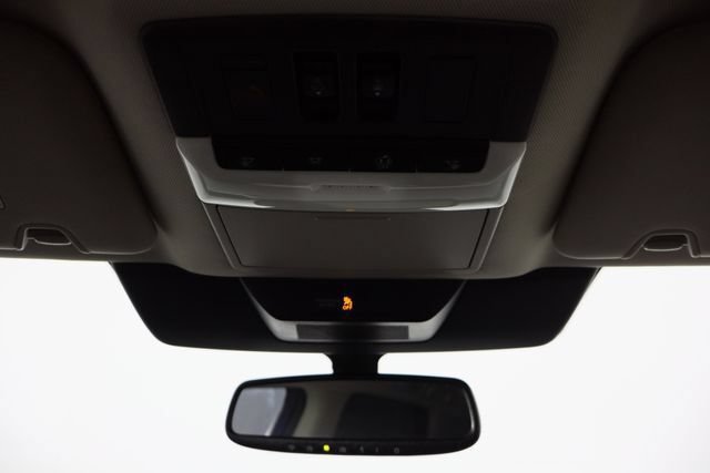 Used 2022 Nissan Pathfinder Platinum w/ Cargo Package FWD image 26