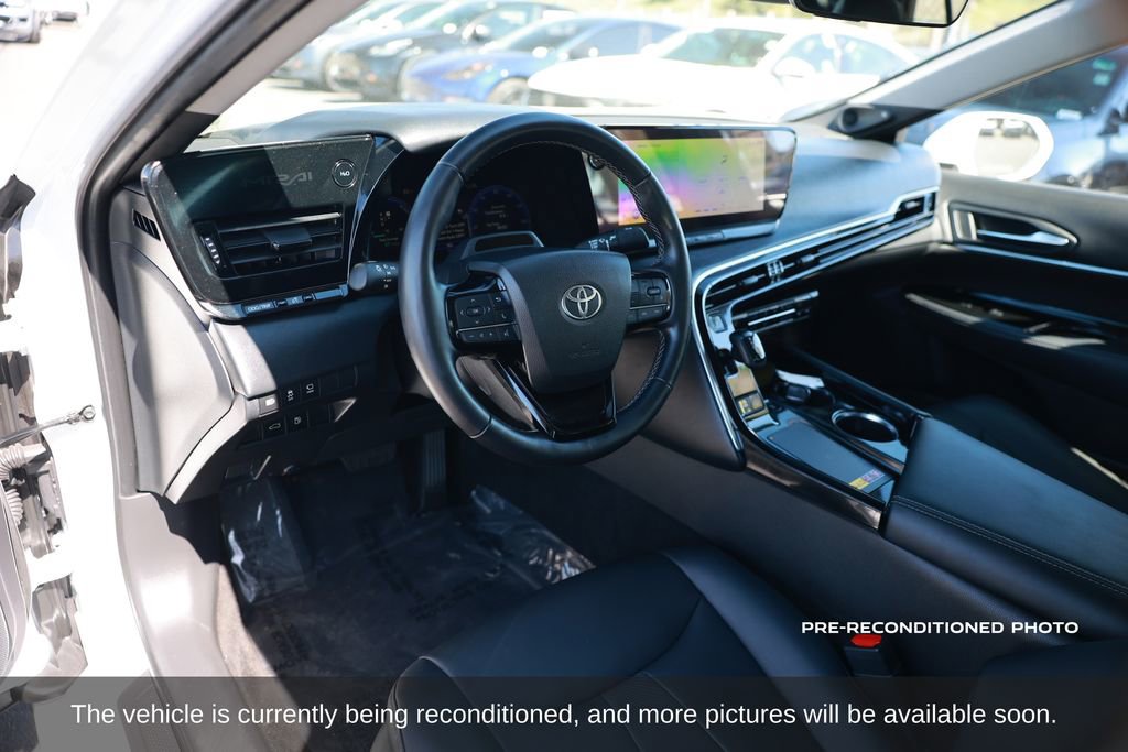 Used 2024 Toyota Mirai w/ Advanced Technology Package image 15