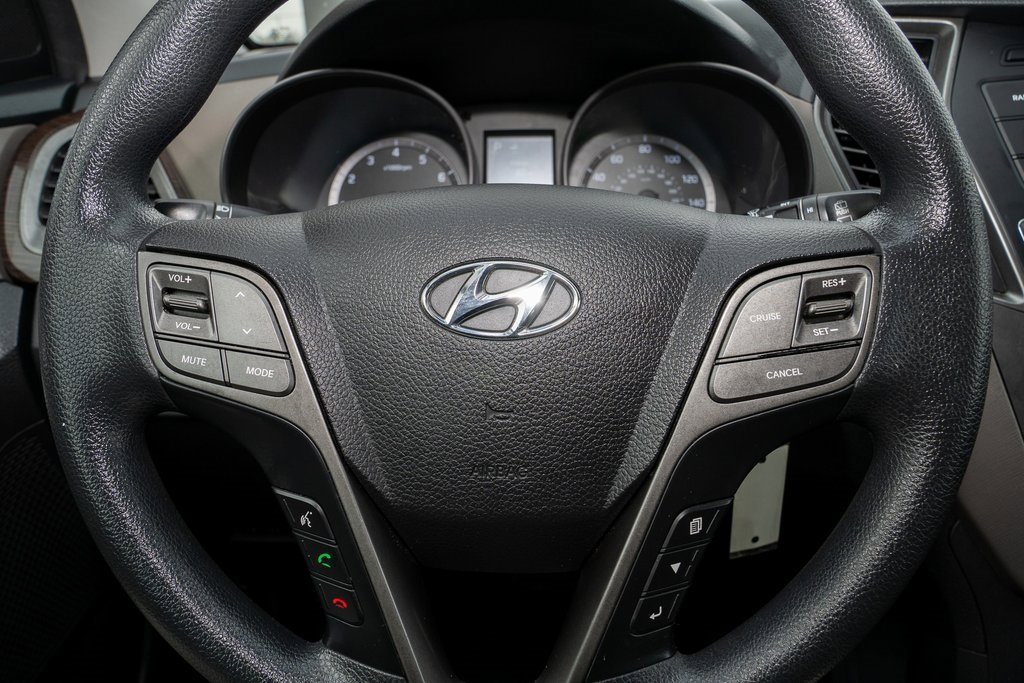 Used 2018 Hyundai Santa Fe Sport image 11