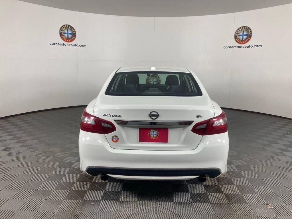 Used 2018 Nissan Altima 2.5 SV image 18