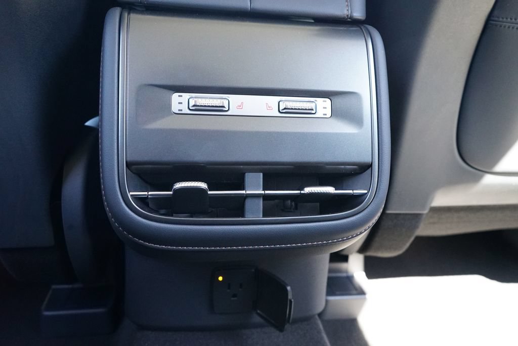 New 2026 Lincoln Nautilus Premier w/ Equipment Group 102A AWD/4WD image 12