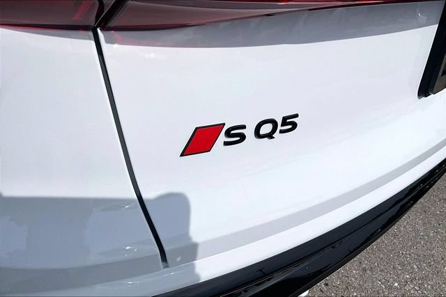 New 2026 Audi SQ5 Premium Plus AWD/4WD image 33