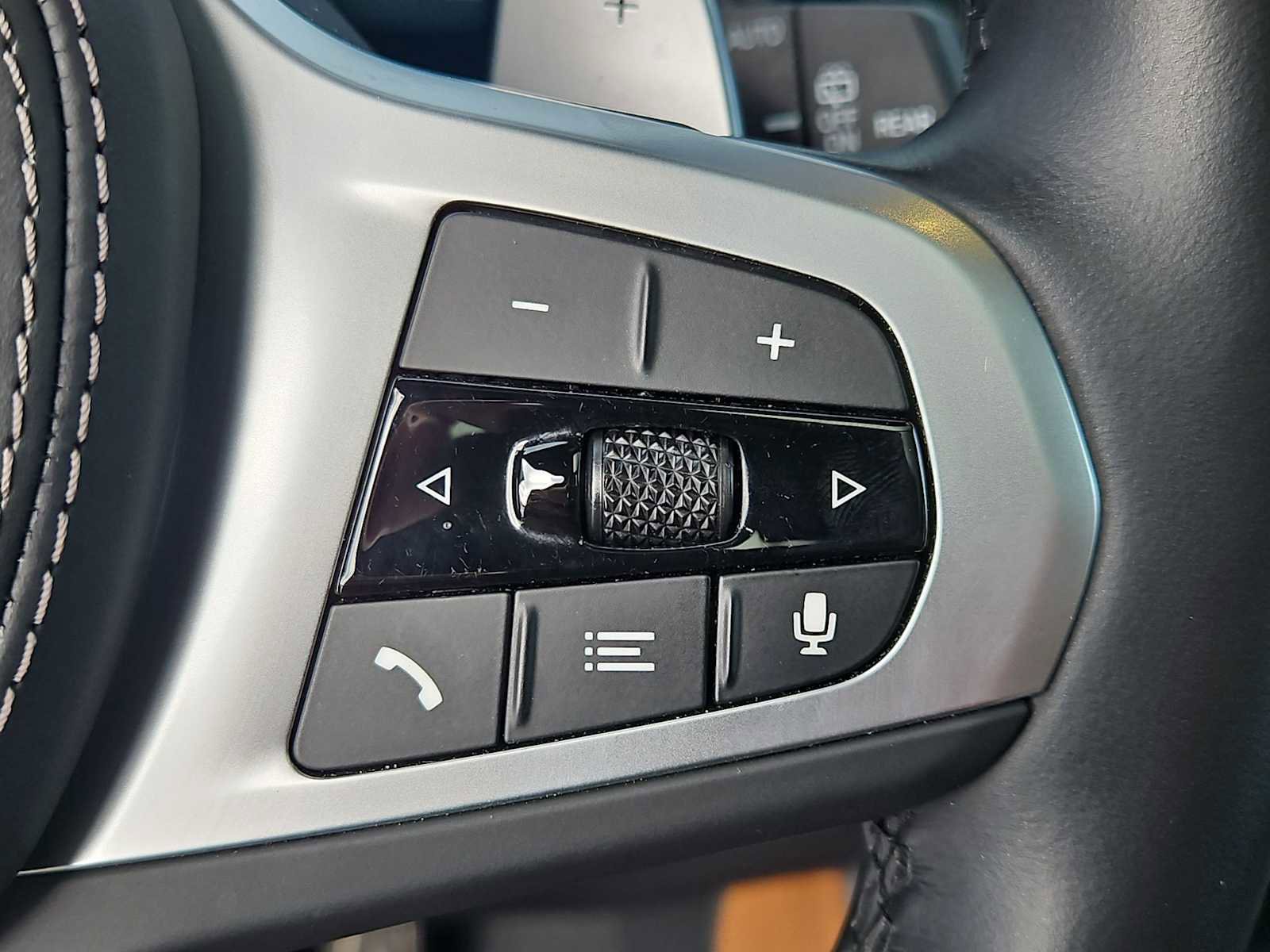 Certified 2023 BMW X5 xDrive40i w/ M Sport Package image 30