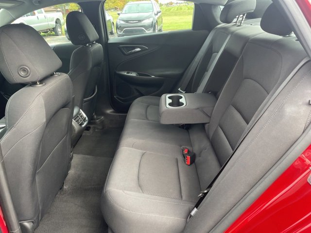 Used 2024 Chevrolet Malibu LT image 9