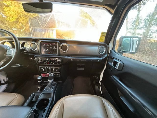 Used 2022 Jeep Wrangler Unlimited Rubicon w/ LED Lighting Group image 30