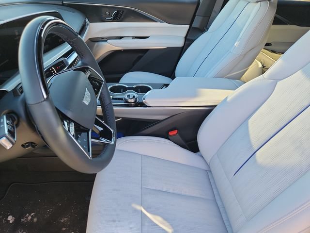 New 2025 Cadillac Lyriq Sport AWD/4WD image 10