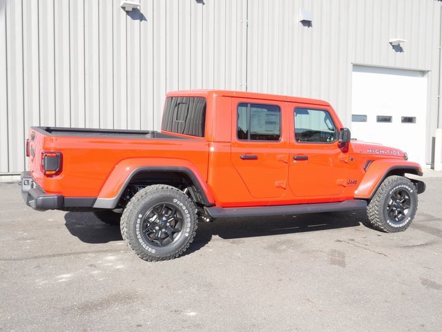 New 2025 Jeep Gladiator Sport image 11
