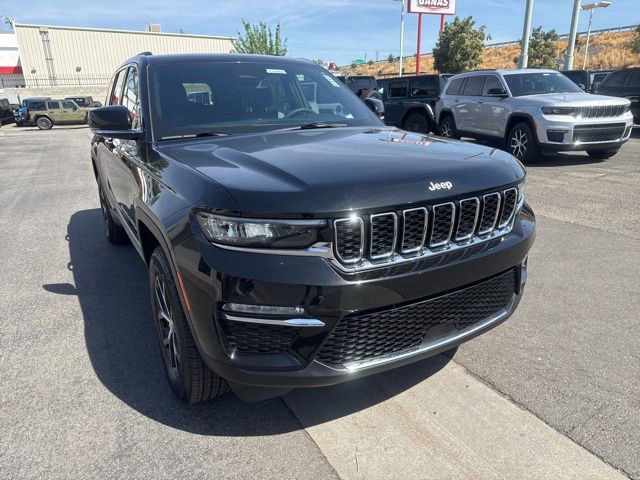 Certified 2024 Jeep Grand Cherokee Limited w/ Trailer Tow Package image 8