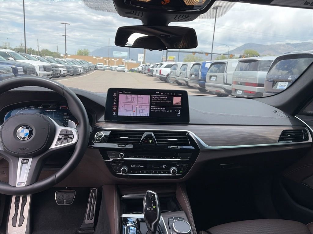 Used 2021 BMW M550i xDrive AWD/4WD image 28