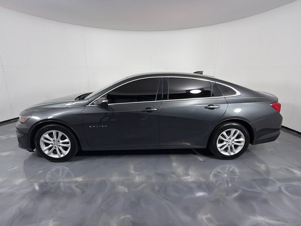 Used 2018 Chevrolet Malibu LT FWD image 8