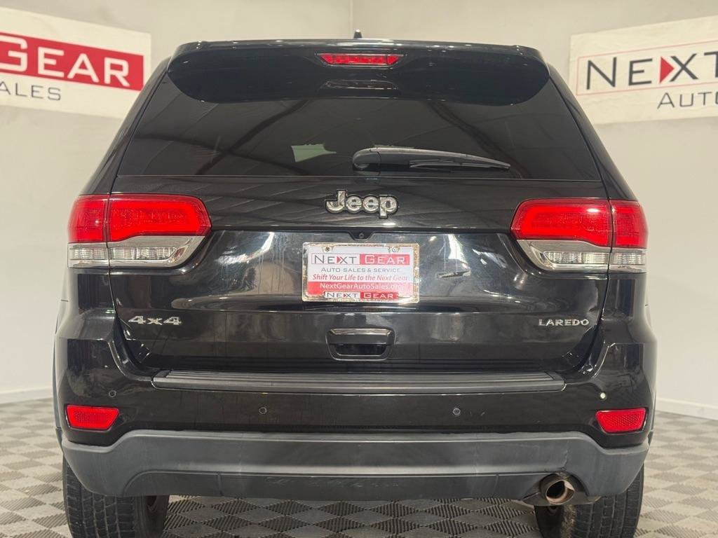 Used 2016 Jeep Grand Cherokee Laredo w/ Quick Order Package 23E AWD/4WD image 8