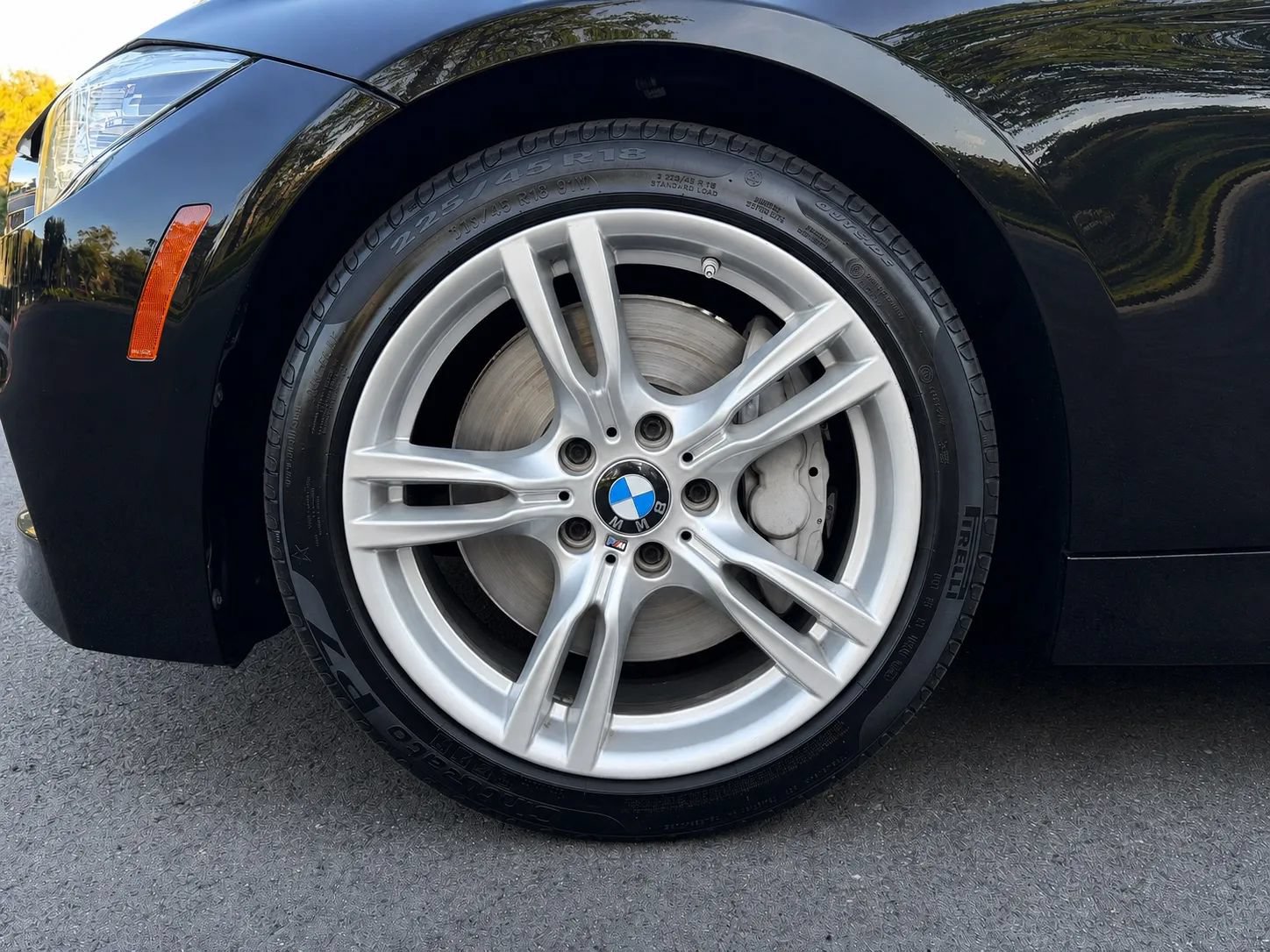 Used 2017 BMW 330i Sedan RWD image 21