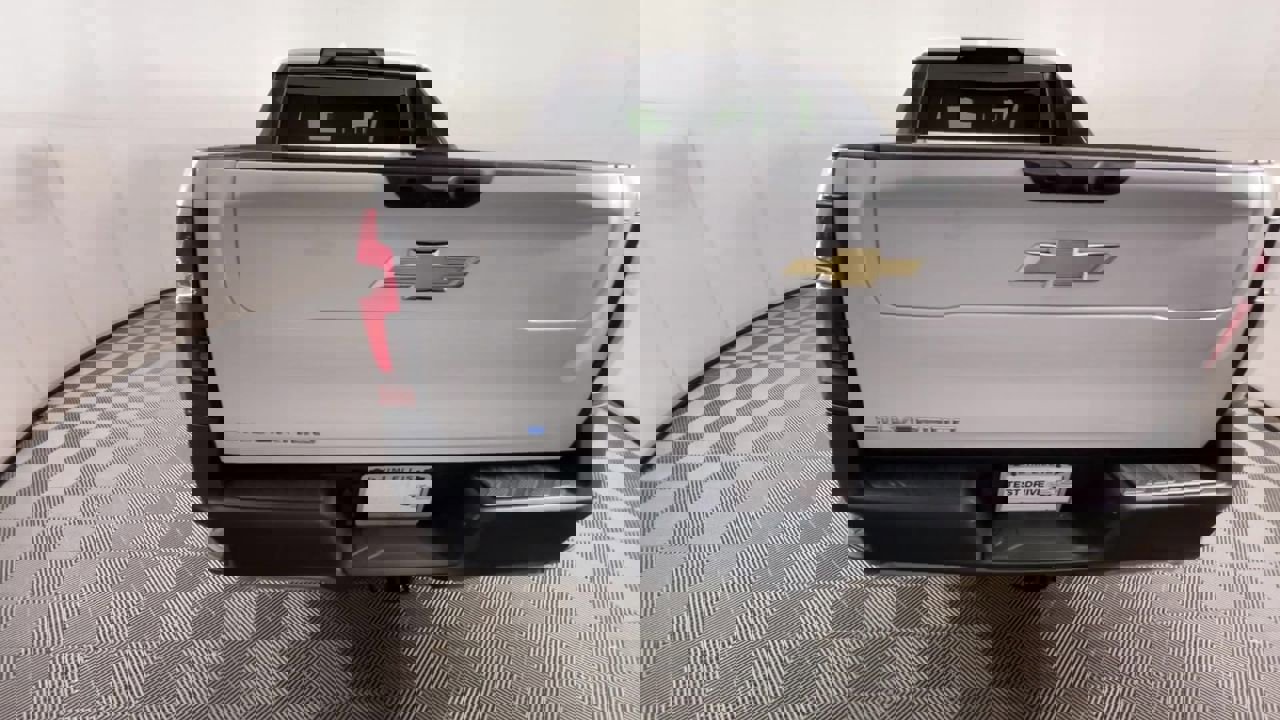 New 2025 Chevrolet Silverado EV LT image 67