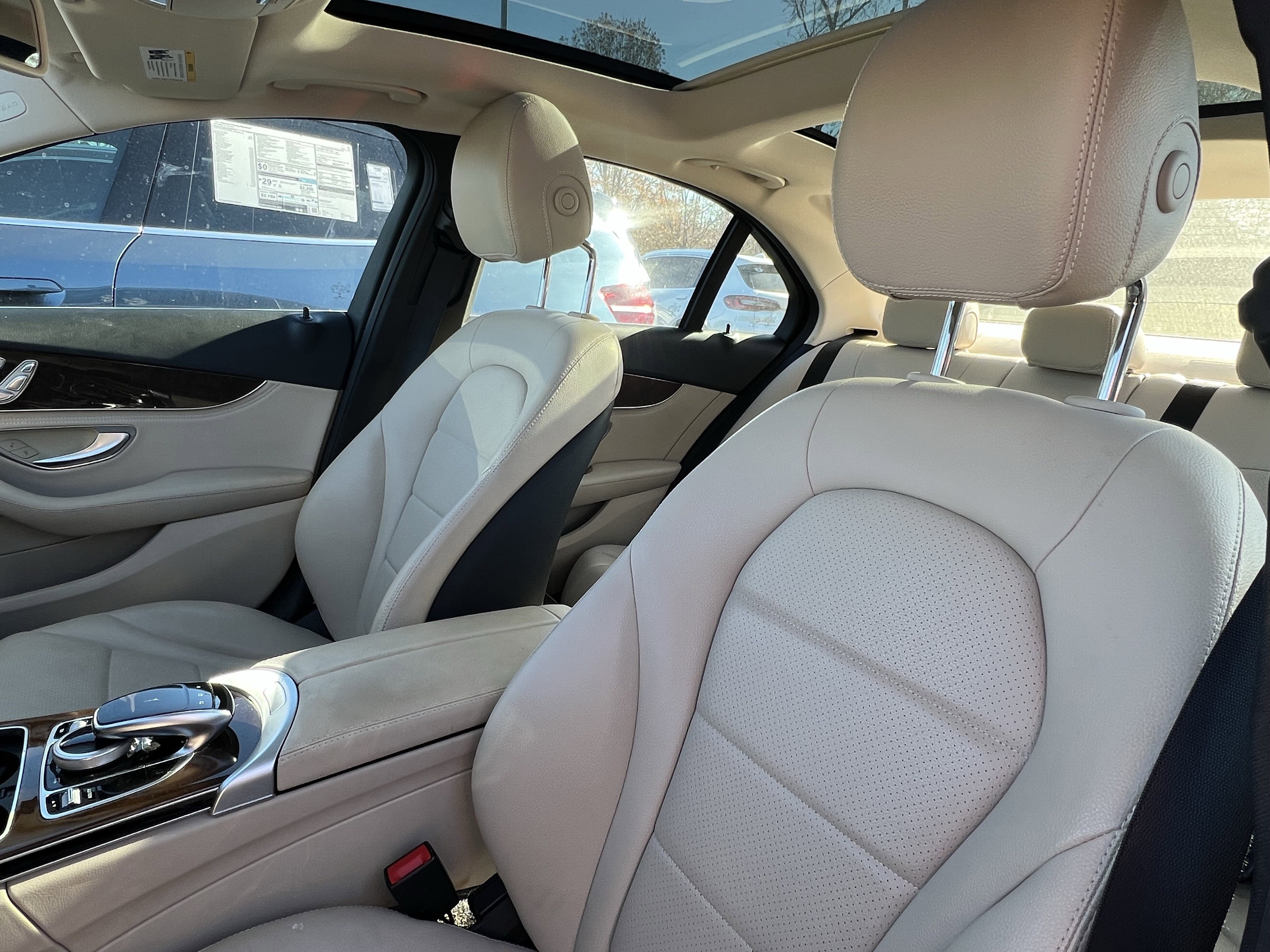 Used 2015 Mercedes-Benz C 300 4MATIC Sedan image 16