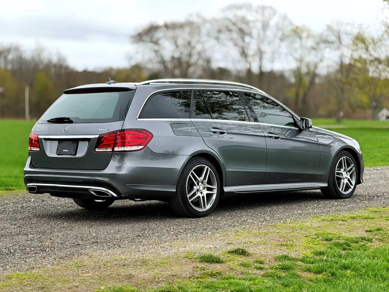 Used 2016 Mercedes-Benz E 350 4MATIC Wagon image 16