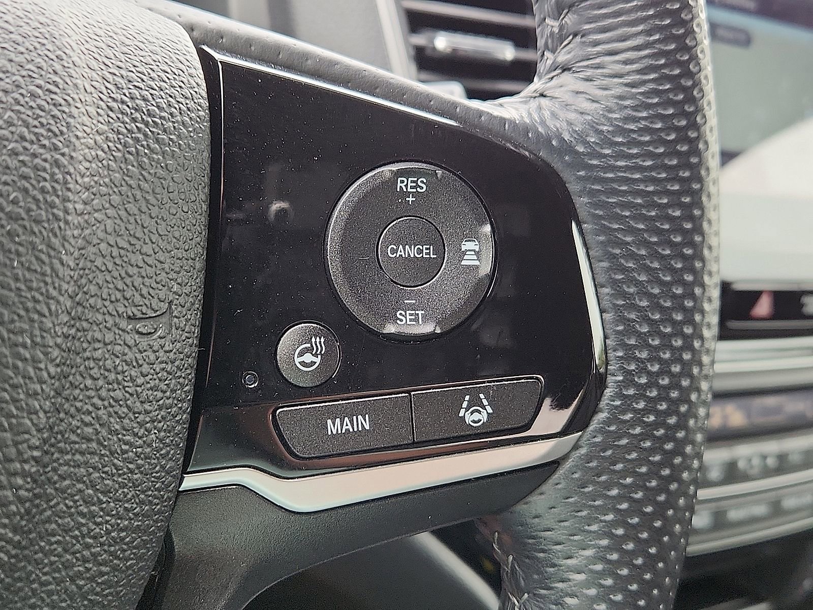 Used 2023 Honda Passport Elite image 17