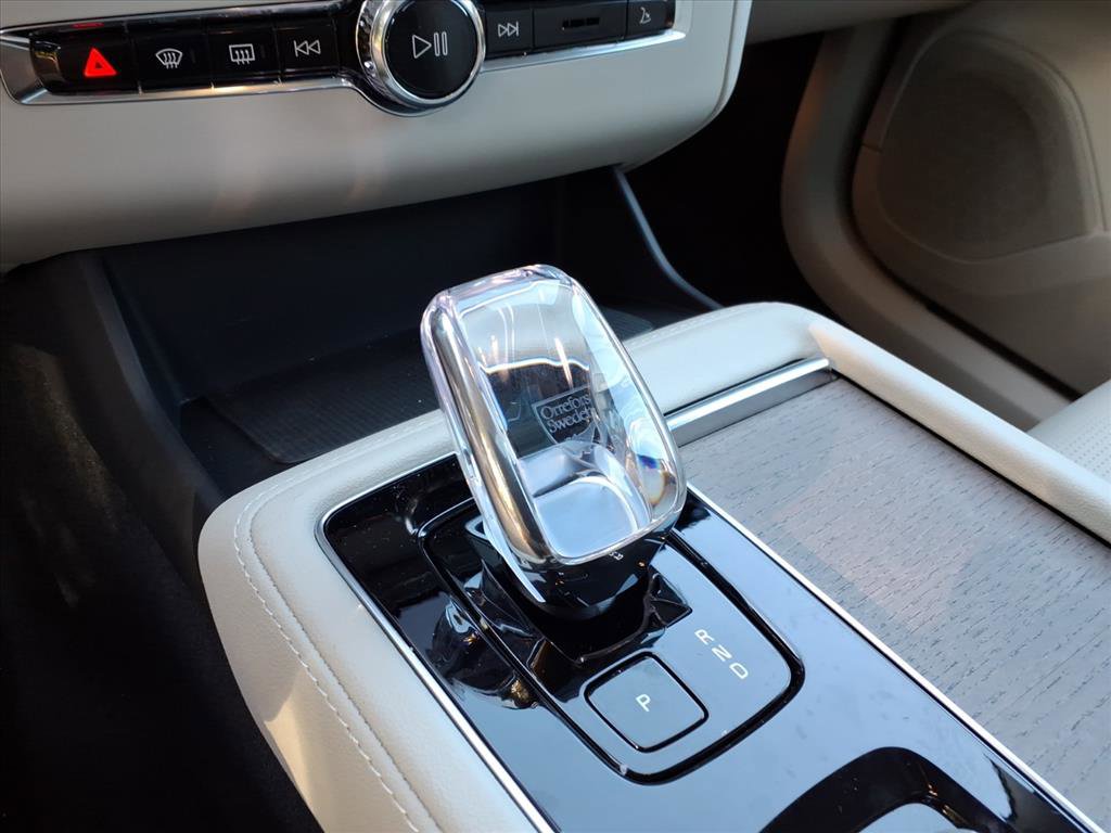 New 2026 Volvo XC90 B6 Ultra image 20