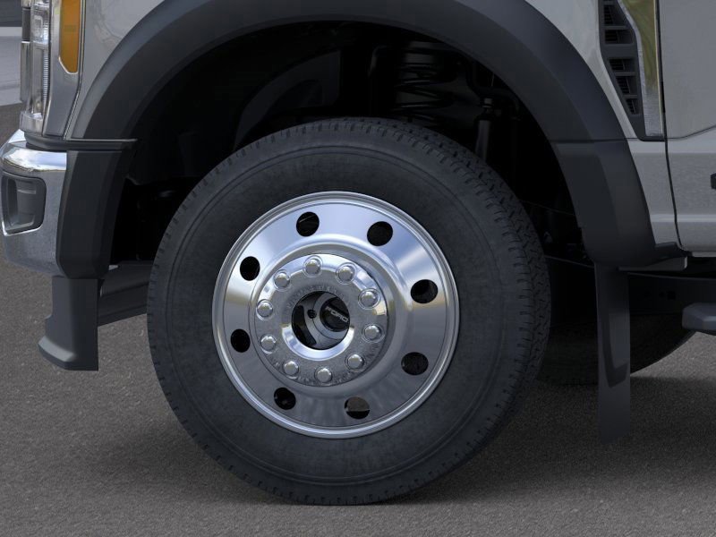 New 2025 Ford F550 4x4 Crew Cab w/ XLT Value Package image 19