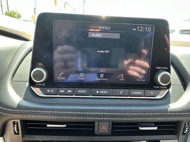 Used 2023 Nissan Rogue SV AWD/4WD image 15