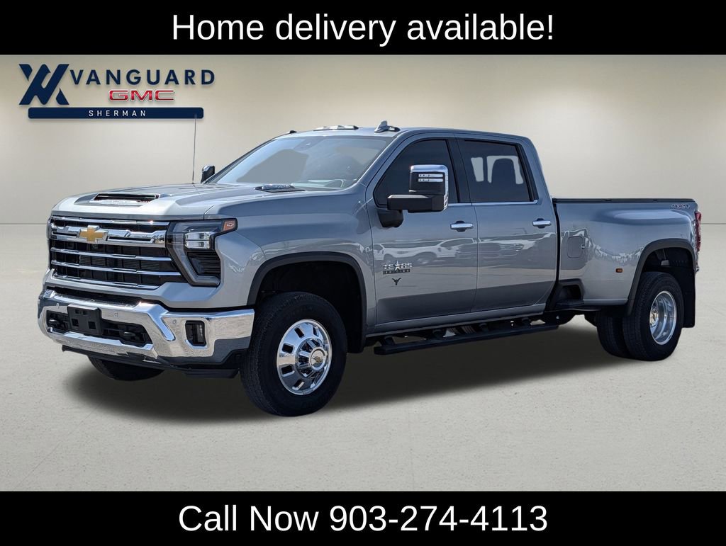 Used 2025 Chevrolet Silverado 3500 LTZ image 4