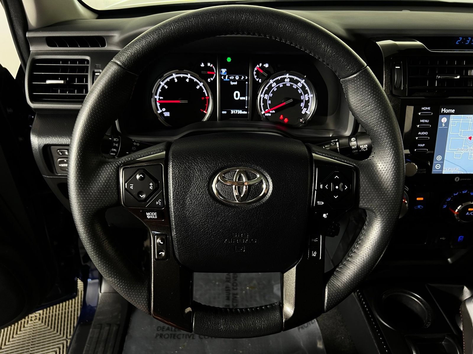 Certified 2022 Toyota 4Runner TRD Off-Road Premium AWD/4WD image 12