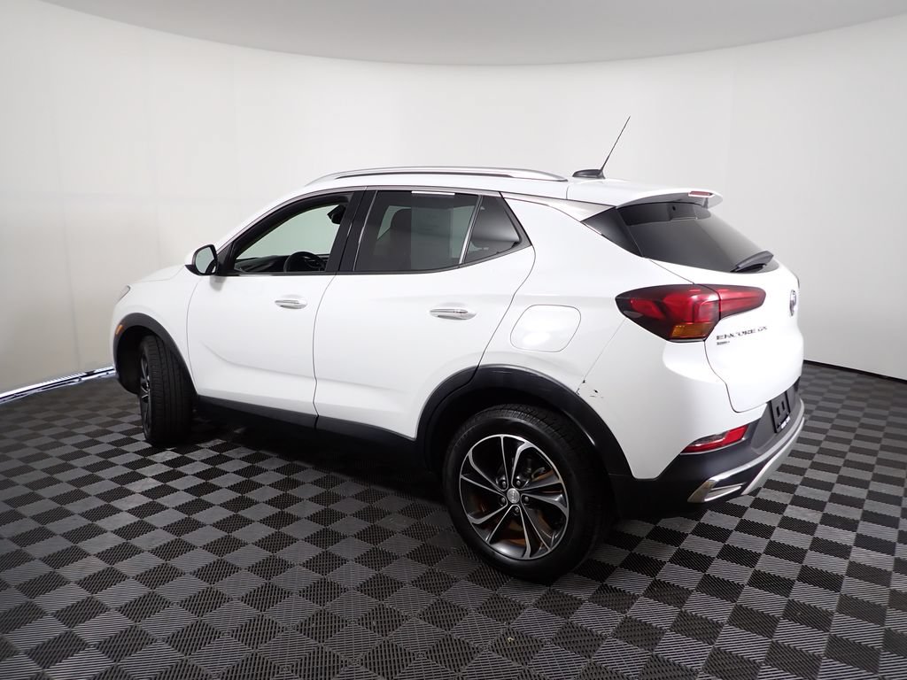 Used 2021 Buick Encore GX Essence AWD/4WD image 11
