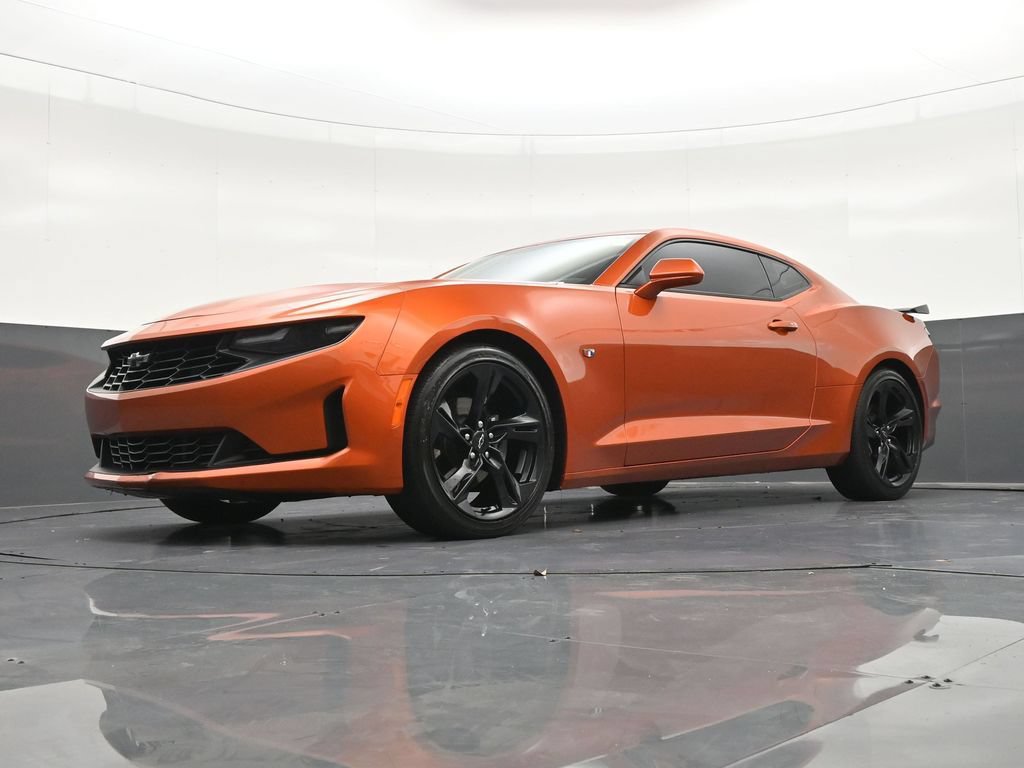 Used 2024 Chevrolet Camaro LT RWD image 23