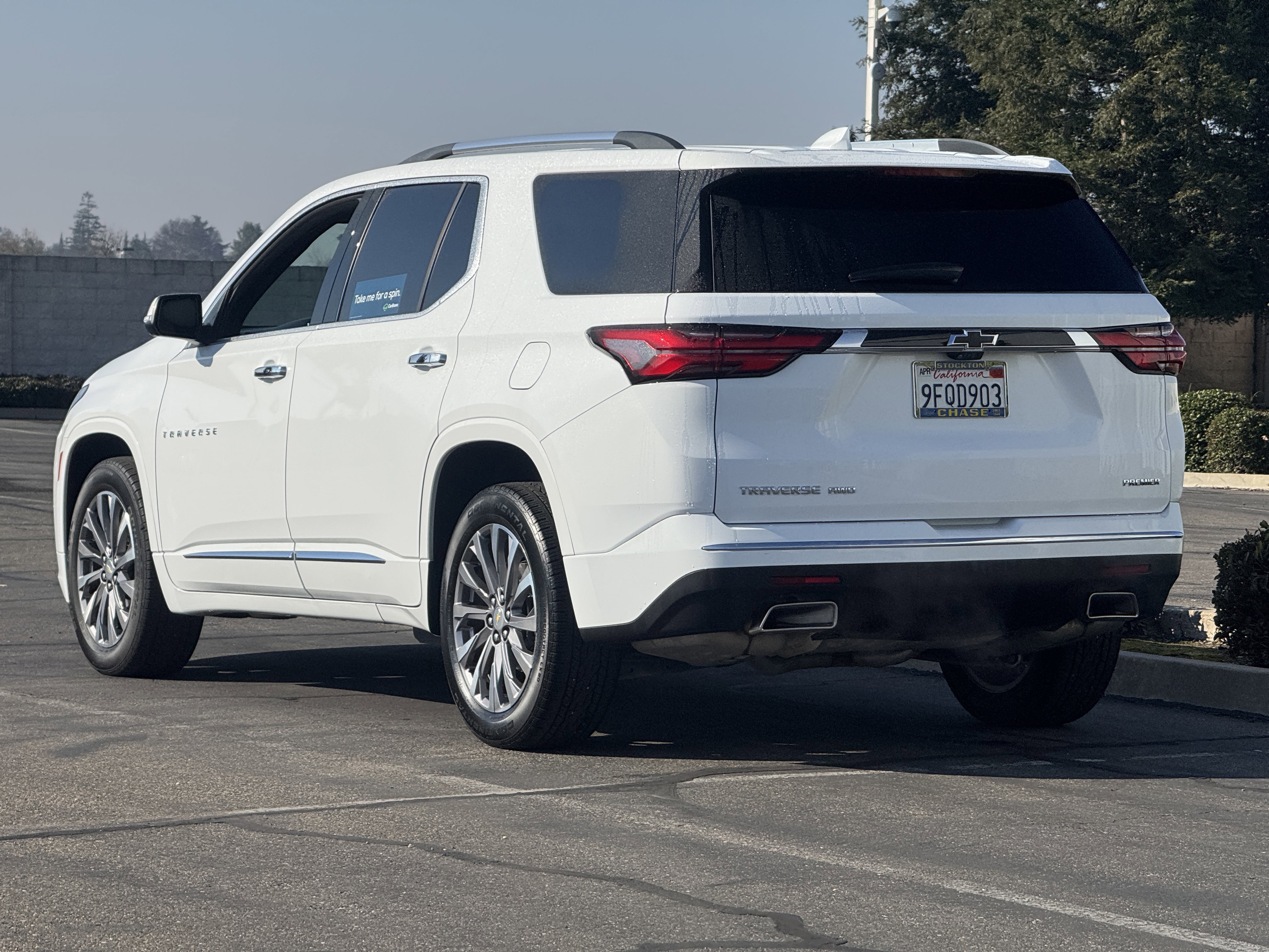 Certified 2023 Chevrolet Traverse Premier w/ LPO, Floor Liner Package image 5