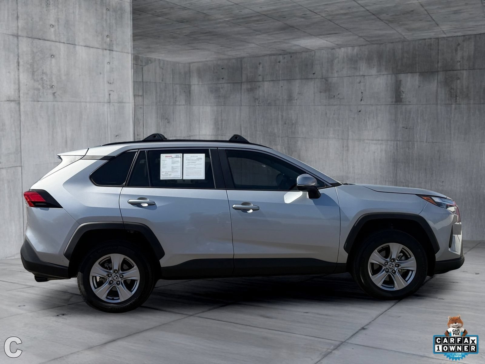 Used 2023 Toyota RAV4 XLE FWD image 6