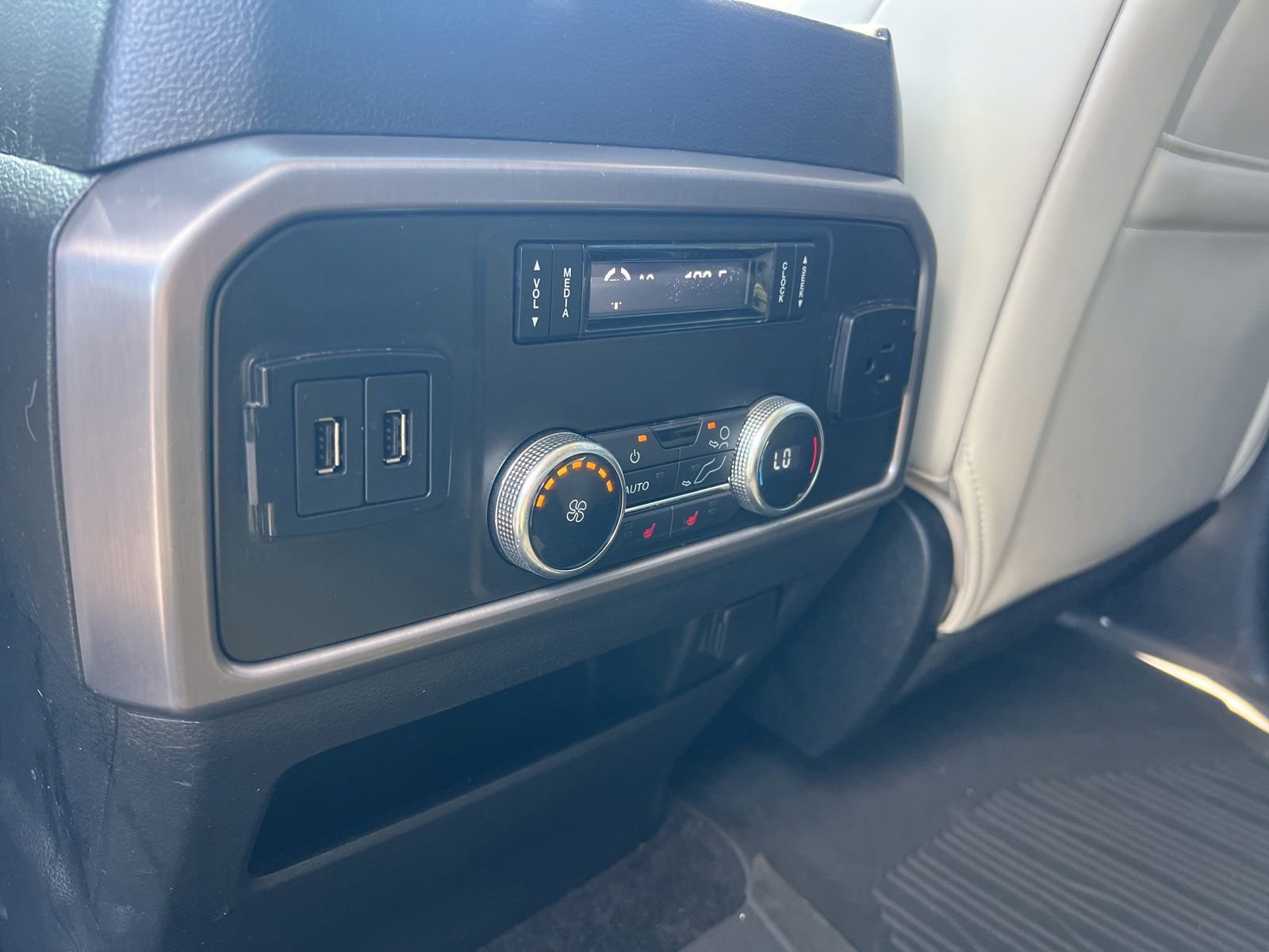 Used 2020 Ford Expedition Platinum AWD/4WD image 36