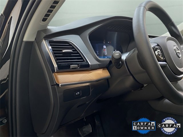 Used 2025 Volvo XC90 B6 Plus image 15