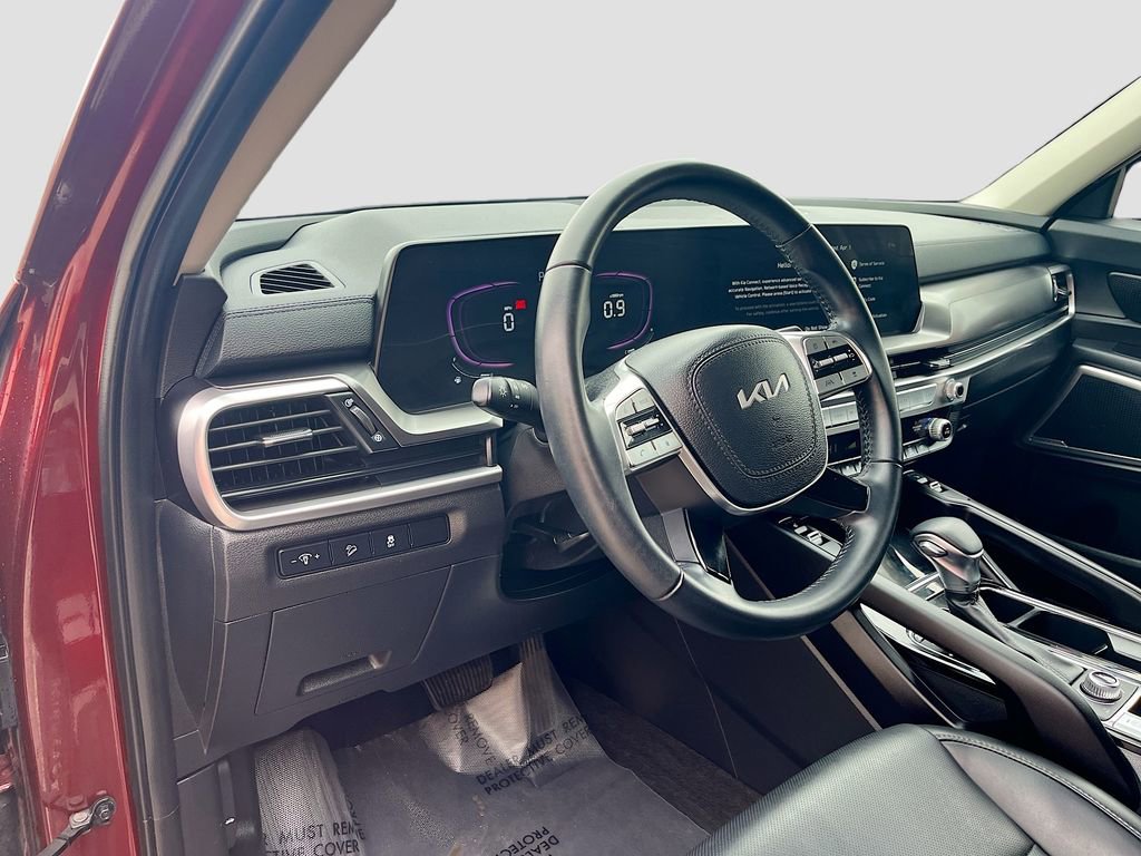 Used 2024 Kia Telluride S w/ S Sunroof Package image 9