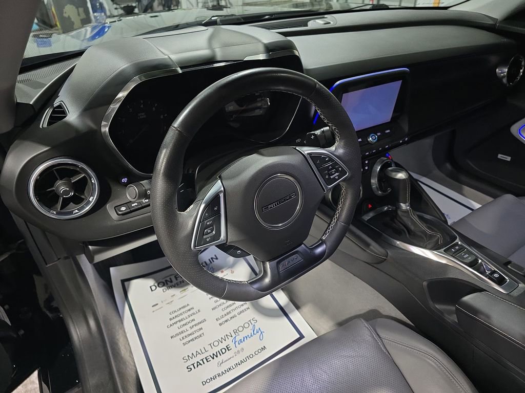 Used 2017 Chevrolet Camaro SS image 19