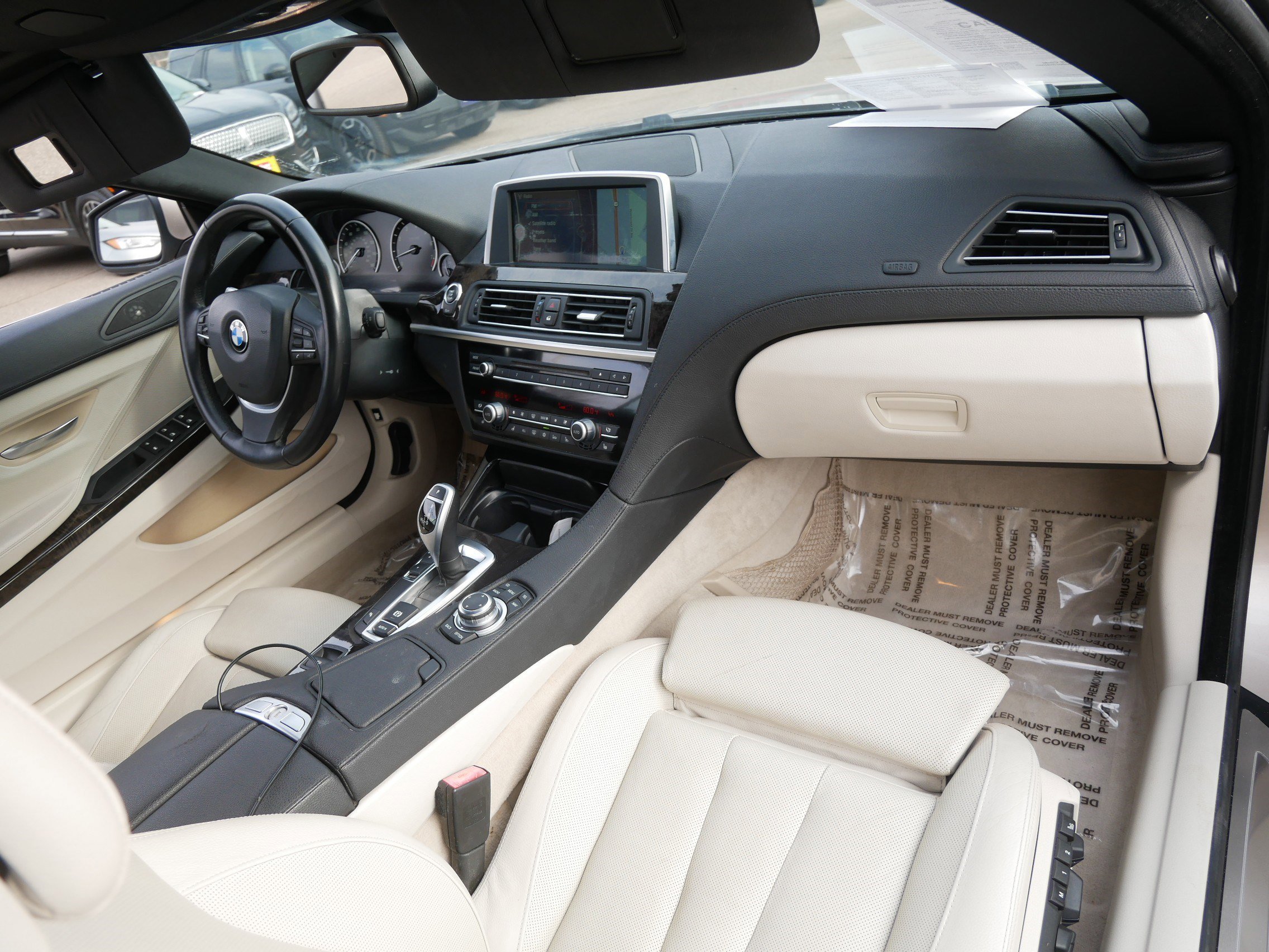 Used 2012 BMW 640i Convertible image 10