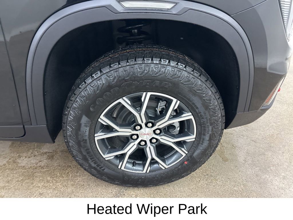 New 2026 GMC Acadia AT4 w/ Luxury Package image 13
