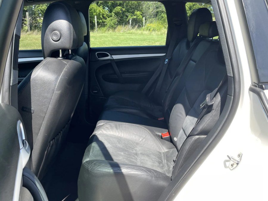 Used 2009 Porsche Cayenne GTS image 19