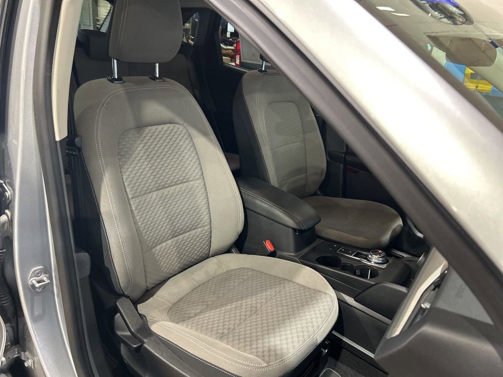 Used 2021 Ford Escape SE w/ Cold Weather Package image 37