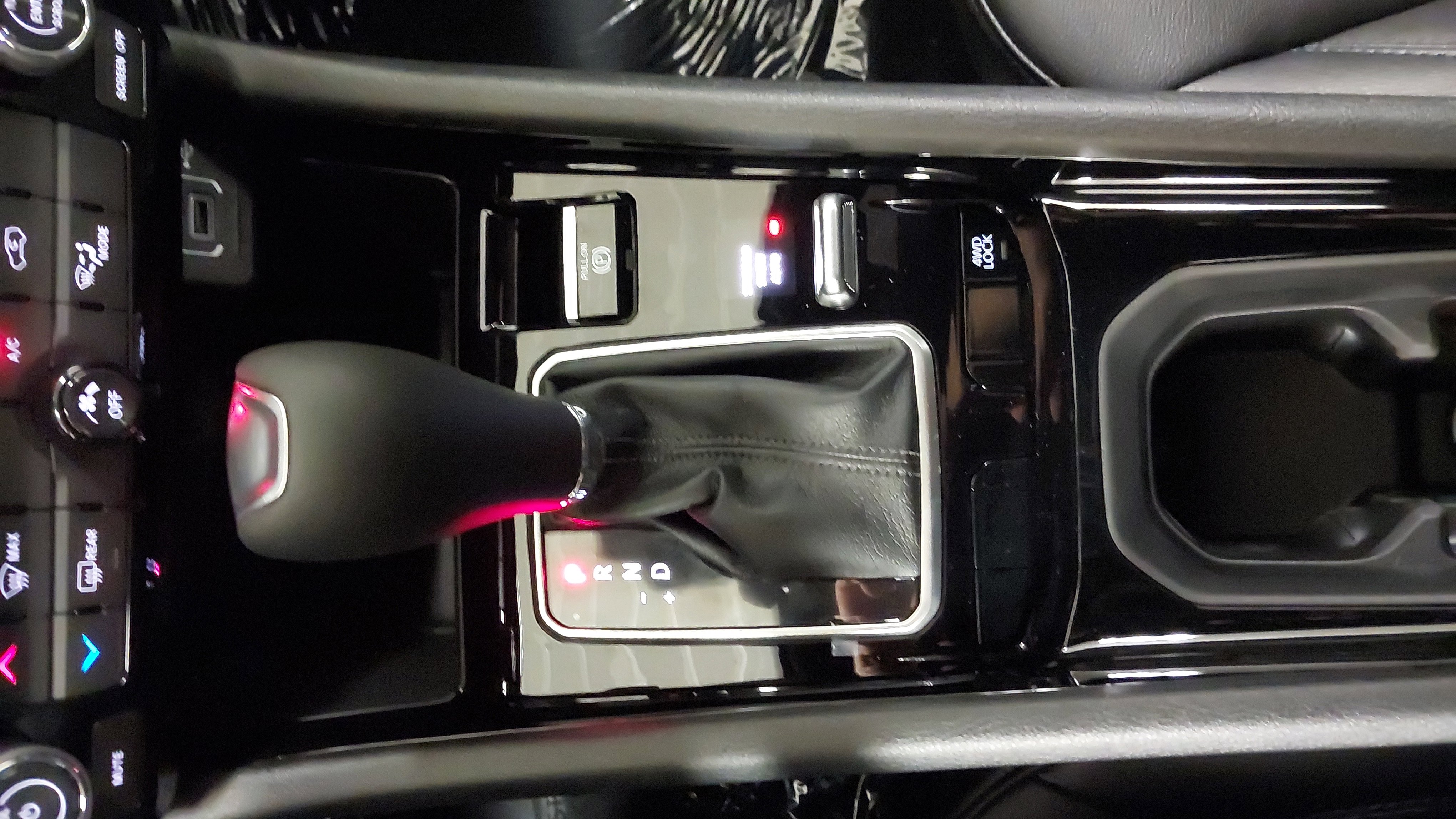 New 2026 Jeep Compass Latitude image 21