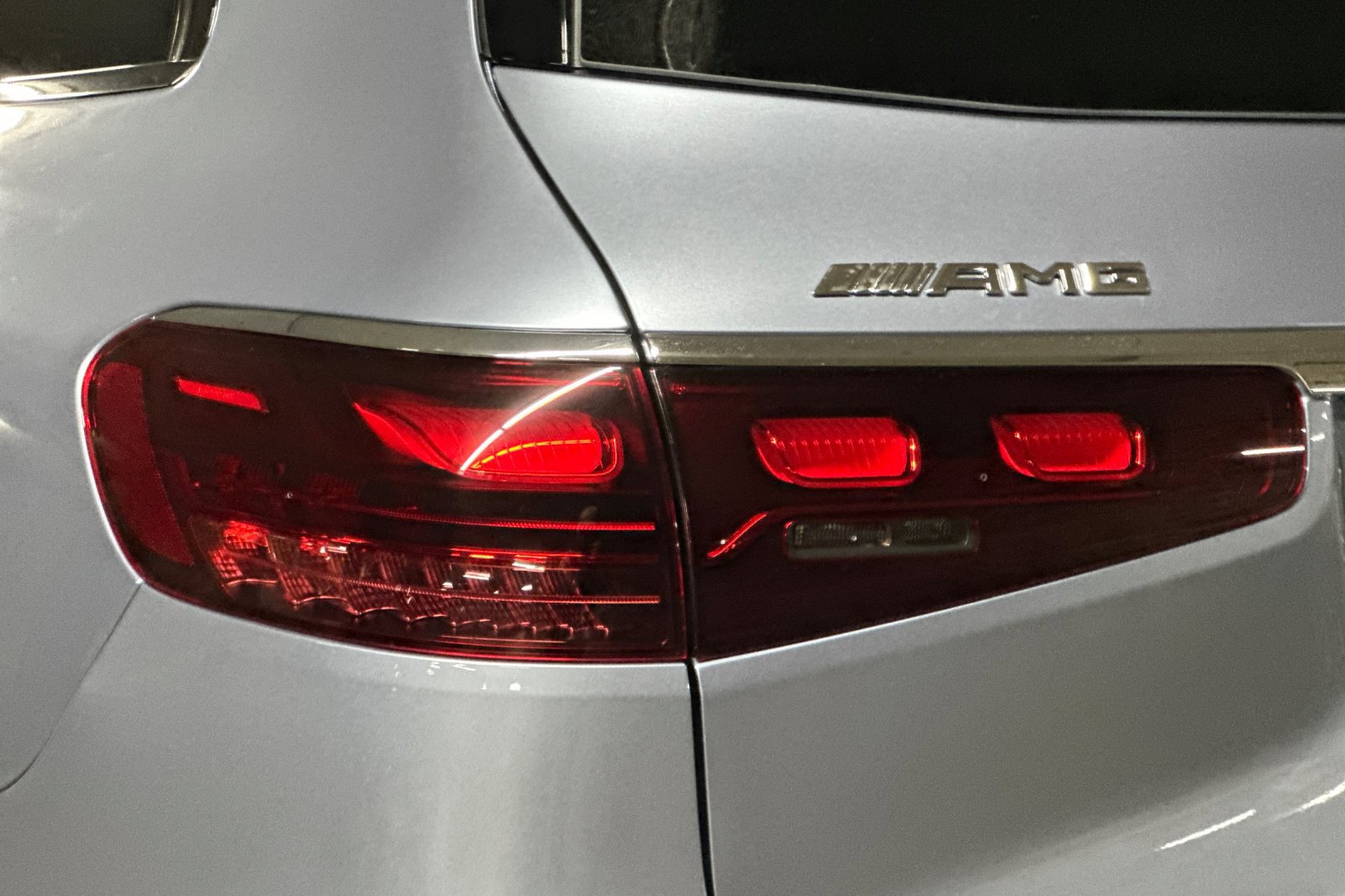 New 2025 Mercedes-Benz GLS 63 AMG 4MATIC image 12