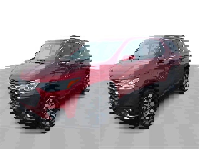 Used 2021 Chevrolet Traverse LT w/ LT Premium Package image 1