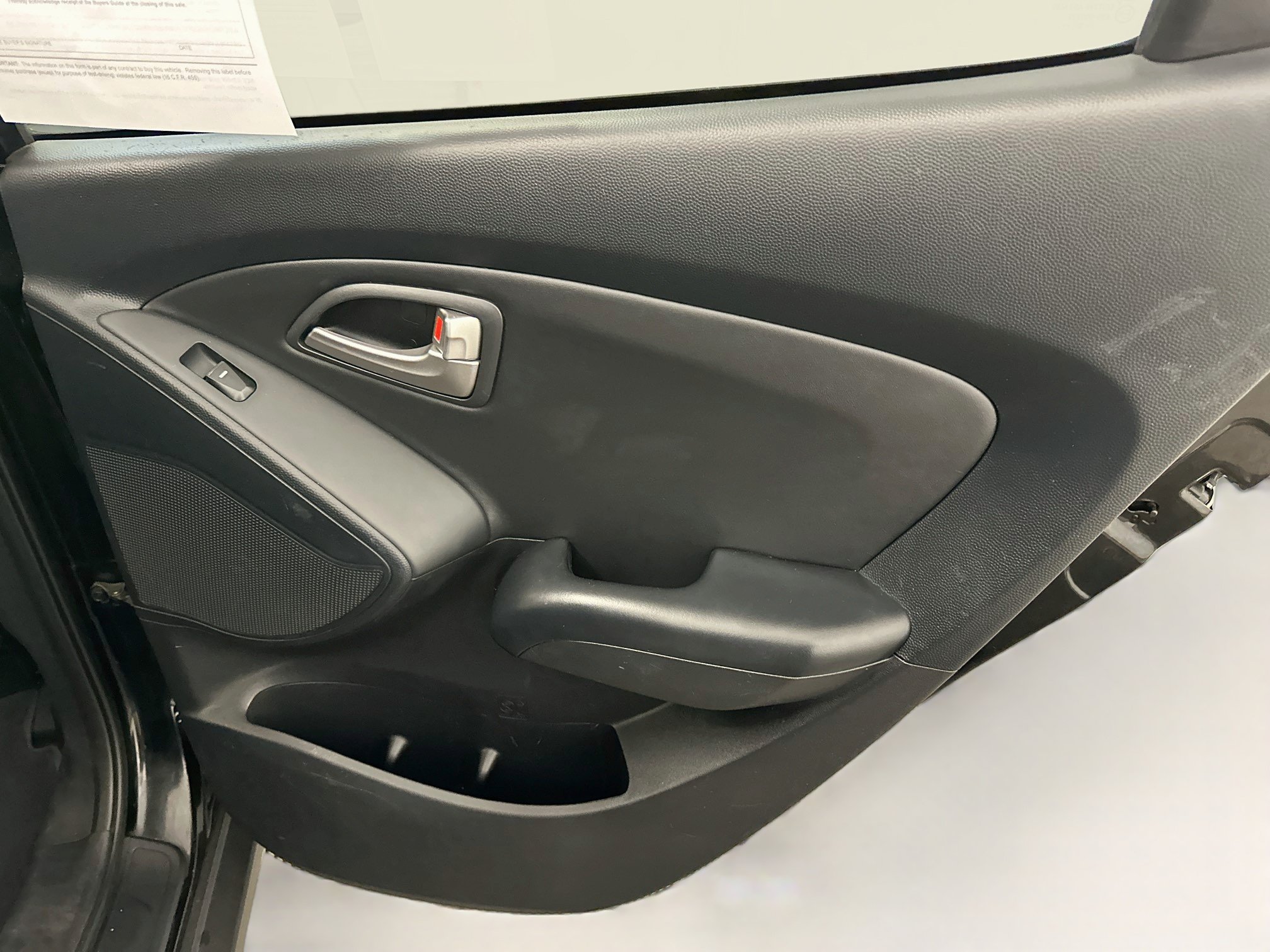 Used 2011 Hyundai Tucson GLS AWD/4WD image 29