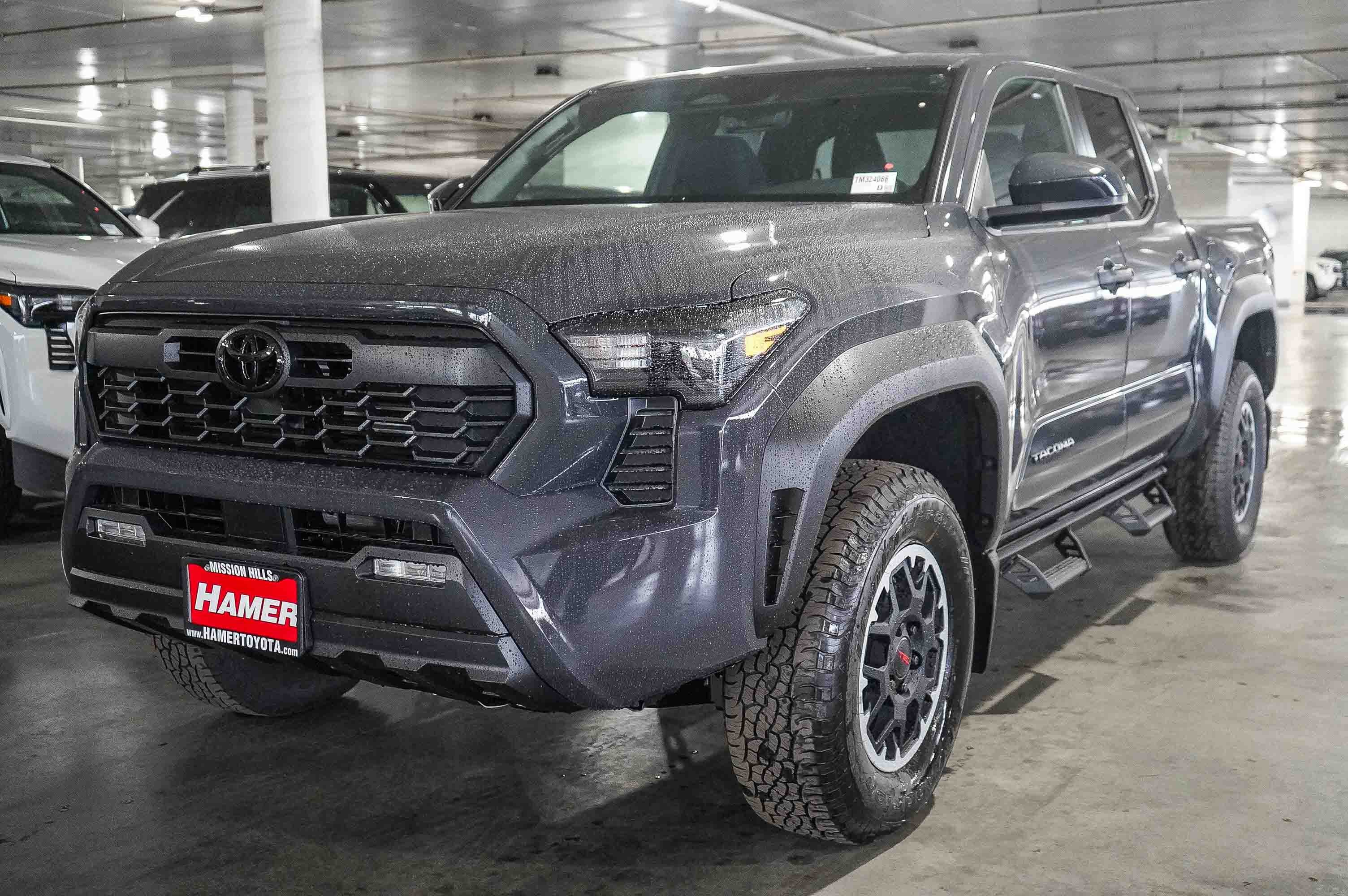 New 2026 Toyota Tacoma TRD Off-Road AWD/4WD image 3
