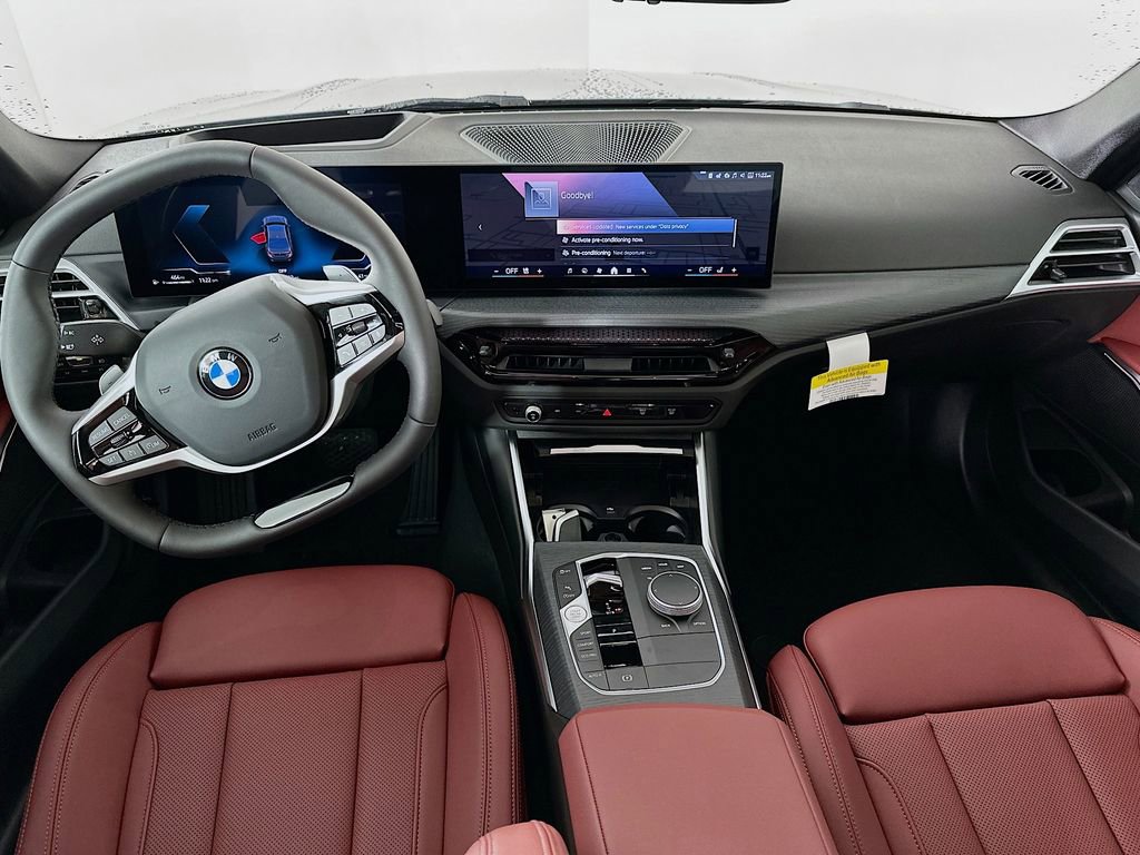 Used 2025 BMW 330i xDrive Sedan w/ M Sport Package image 28
