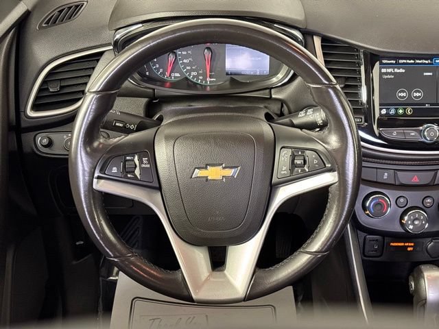 Used 2019 Chevrolet Trax LT w/ LT Convenience Package FWD image 15