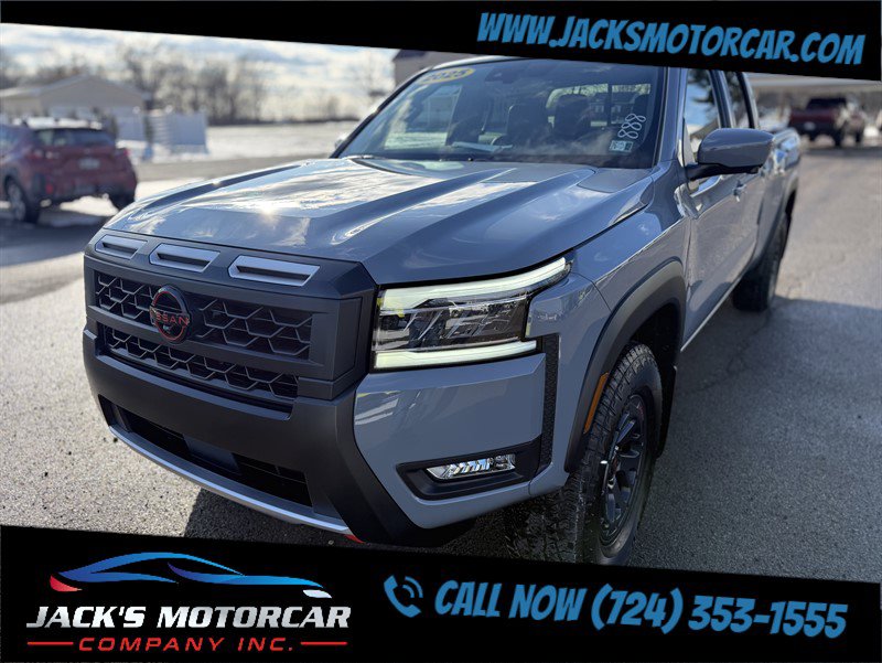 Used 2025 Nissan Frontier PRO-4X w/ Pro Premium Package image 5