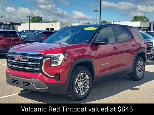 Used 2025 GMC Terrain Elevation AWD/4WD image 3