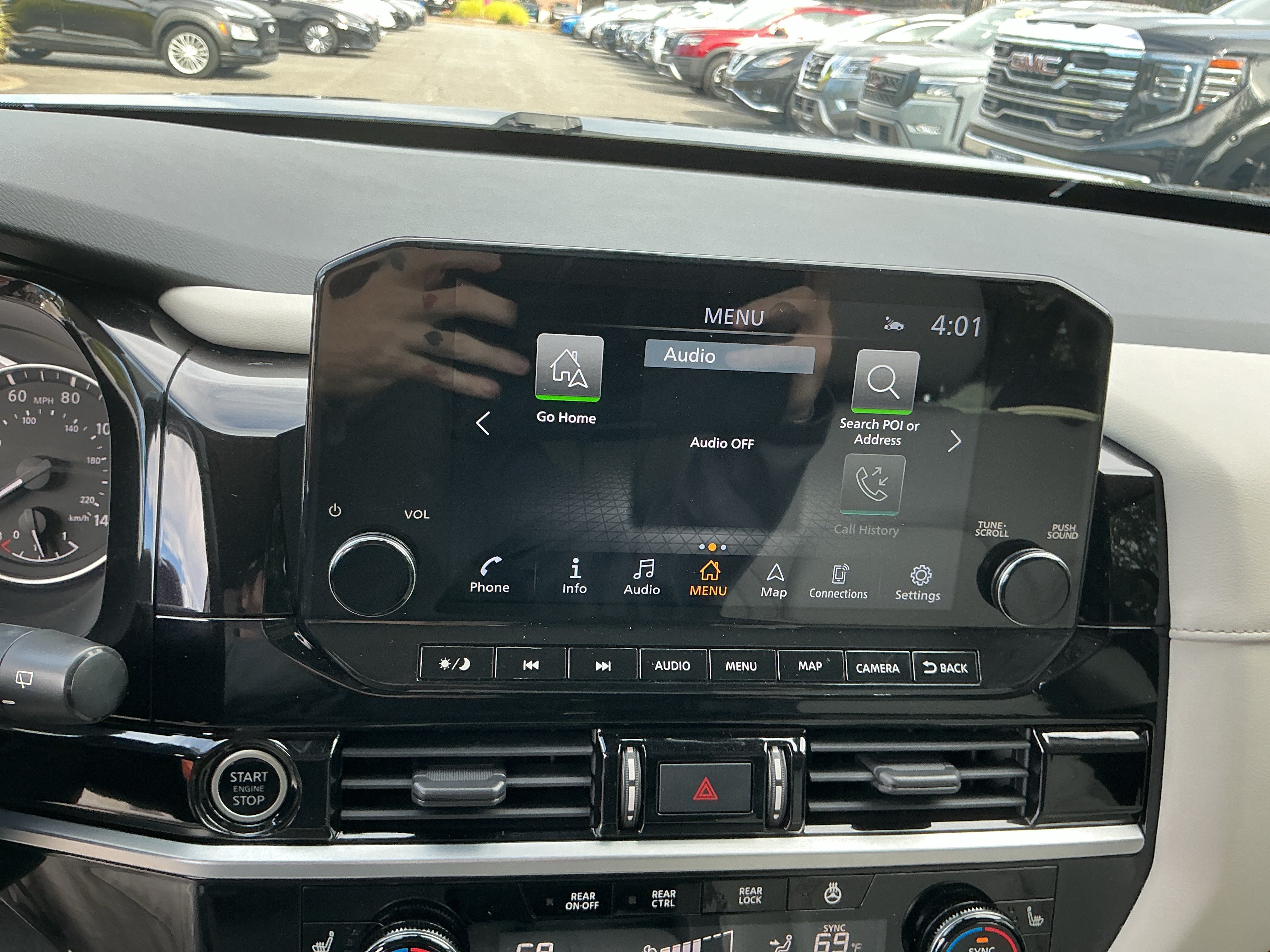 Certified 2022 Nissan Pathfinder SL FWD image 16
