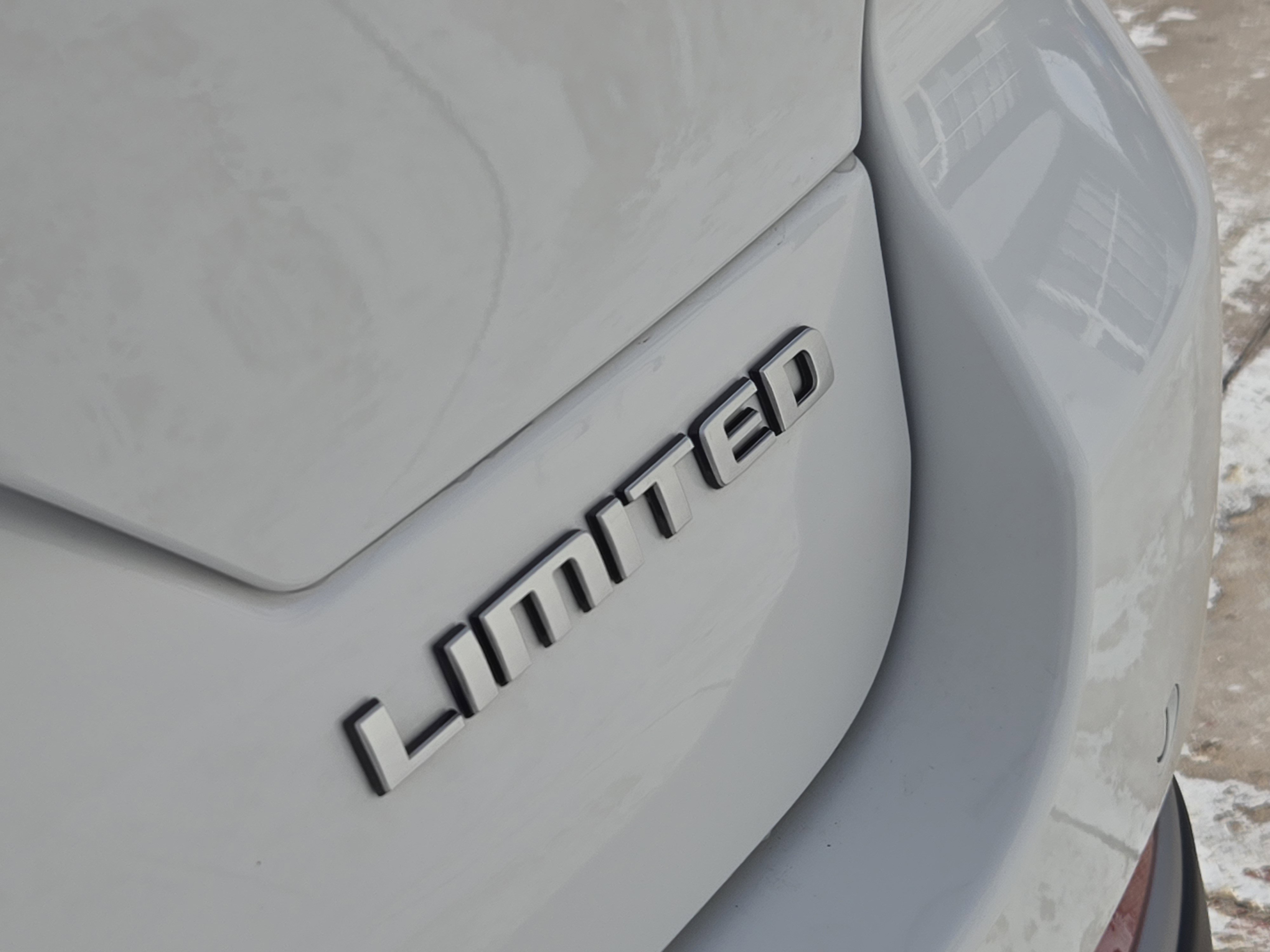 New 2026 Jeep Grand Cherokee Limited image 9