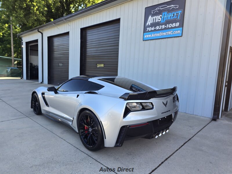 Used 2016 Chevrolet Corvette Z06 w/ Z07 Performance Package RWD image 13